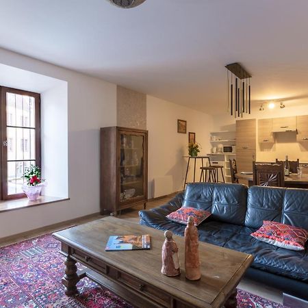 Le Rhenanus Jacques Taurellus - Appartement Duplex Au Calme - Centre Ville - Parking Gratuit Selestat Luaran gambar